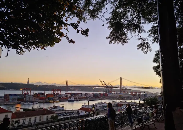 Апартаменты Janelas Verdes - Peaceful Views *