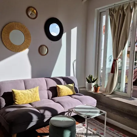 Apartment Janelas Verdes - Peaceful Views